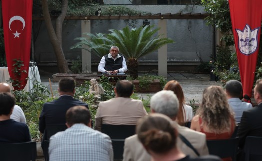 İzmir'in lezzetleri, Kemeraltı'nın hafızası konuşuldu
