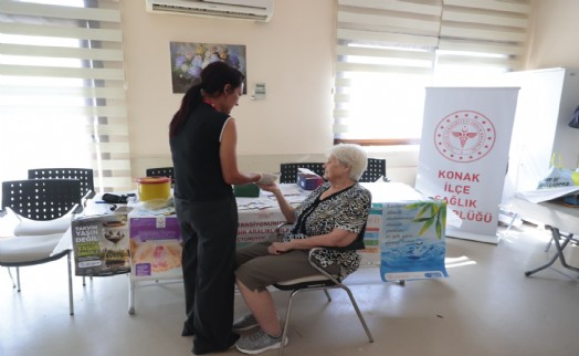 Konak'ın ‘İleri Yaş' üyelerine ücretsiz sağlık taraması