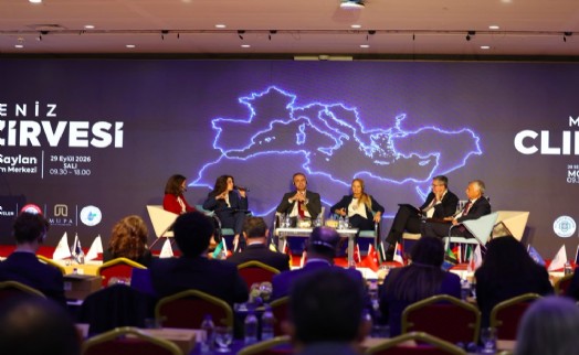 Lal Denizli, Akdeniz İklim Zirvesi'nde Çeşme'nin iklim politikalarını anlattı