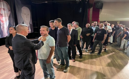 MHP'ye İzmir'de büyük katılım: Şahin'den 'Terörsüz Türkiye' mesajı