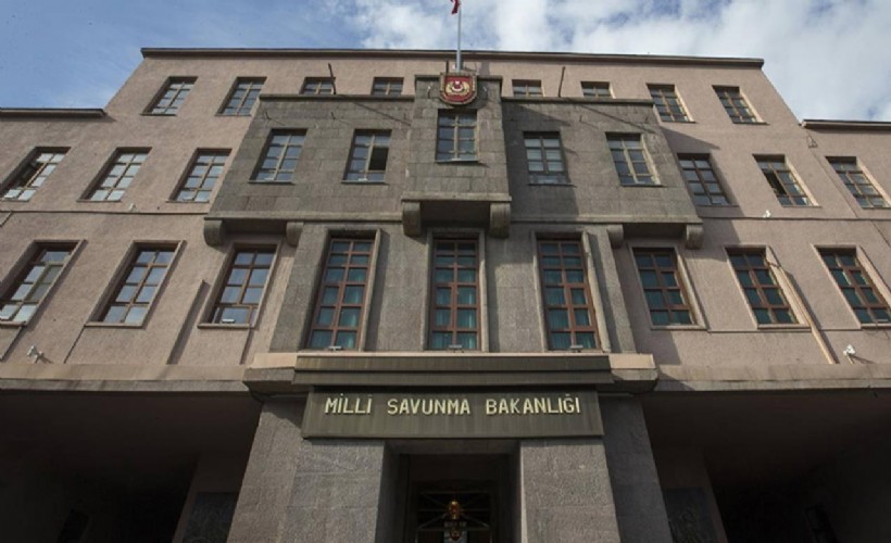 MSB'den Yunanistan'a 'adalar' mesajı: 'Yunanistan barışa zarar verebilecek faaliyetlerden kaçınmalı'