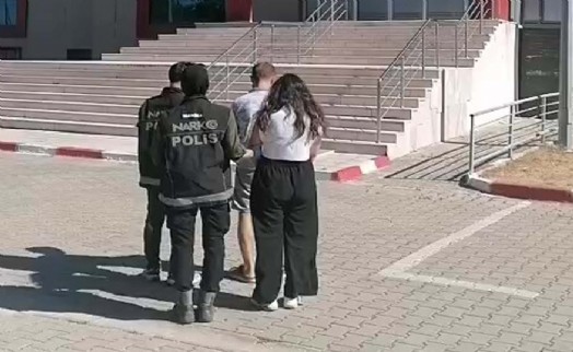 Manisa'da uyuşturucu operasyonu; 2 tutuklama
