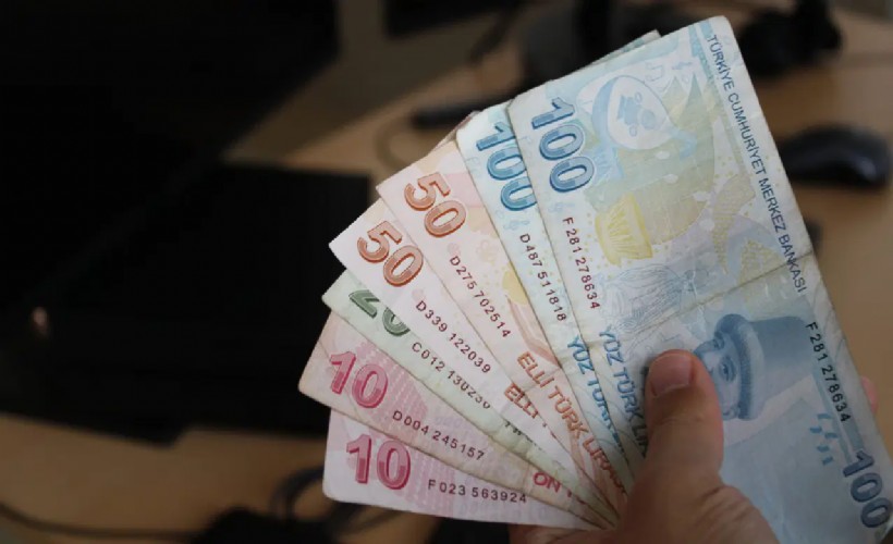 Memur ve emeklinin 'garantilediği' maaş zammı belli oldu!