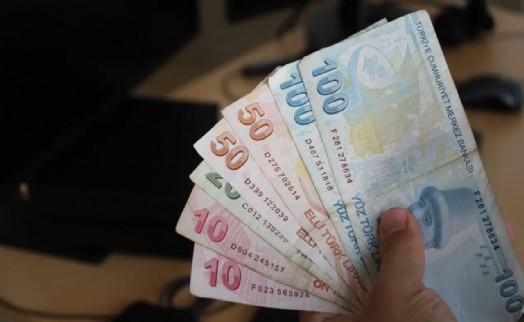 Memur ve emeklinin 'garantilediği' maaş zammı belli oldu!