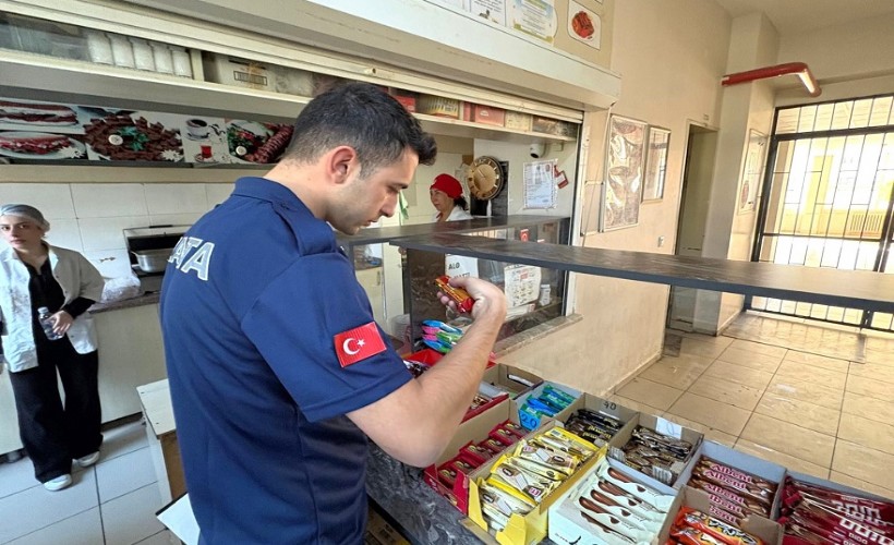 Menderes zabıtasından kantin denetimi