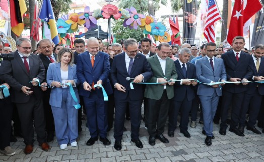 Menemen Çömlek Festivaline muhteşem açılış!