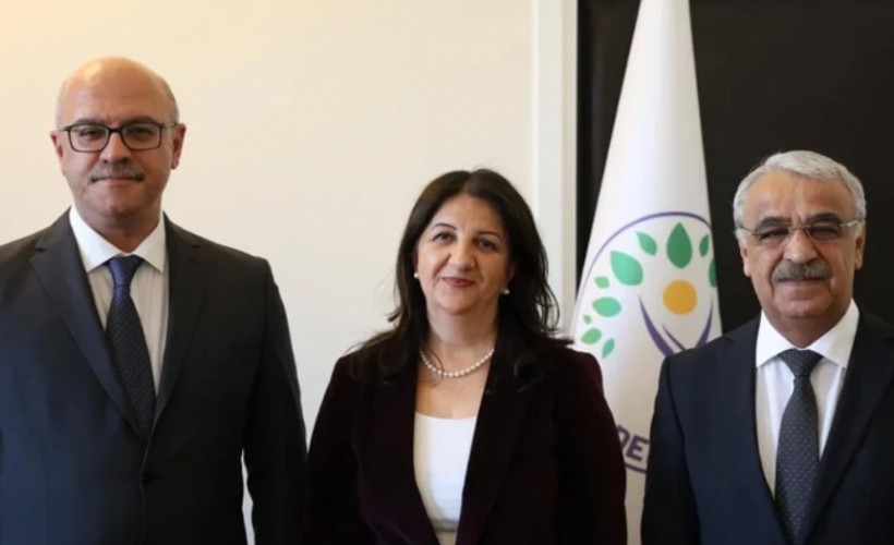 DEM Parti Heyeti Öcalan'ın mesajını paylaştı