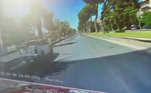 Otomobilin çarptığı kadın öldü; kaza kamerada