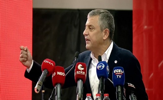Özel İzmir'den açıkladı: YENİ Parti'nin üye sayısı kaç oldu?