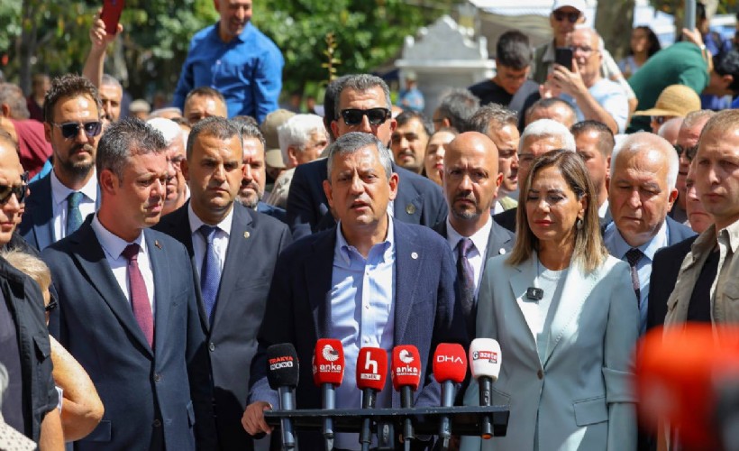 Özel'den 'Üsküdar' çıkışı: '3 kişi gözaltındayken kapkaç yapacaklar!' Erdoğan'a seslendi