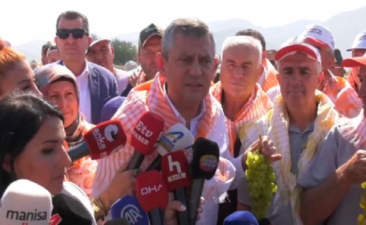 Özel'den Manisa'da üreticiye söz: 'Faizleri sileceğiz, anaparayı 3 yıla böleceğiz'