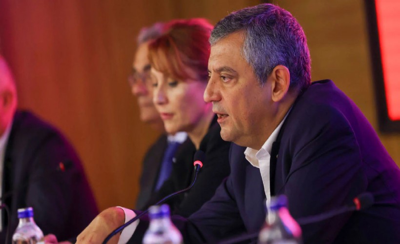 Özel'den 'fon krizi' açıklaması: 'Yakında bazı isimlere soracağım; hazırlansınlar'
