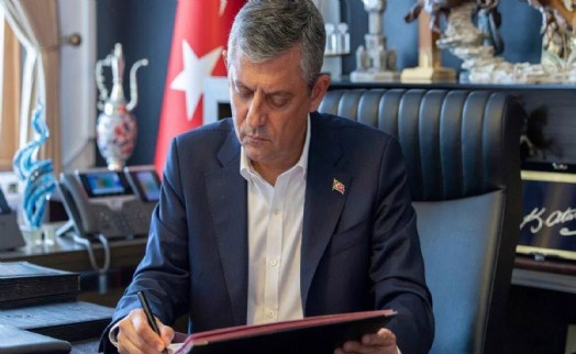 Özgür Özel'in masasındaki 4 yeni isim ortaya çıktı