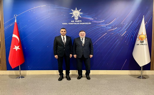 Saygılı'dan Yıldız'ın AK Parti'ye katılımı sonrası ilk mesaj: Çiğli de eser ve hizmet siyaseti ile buluşuyor