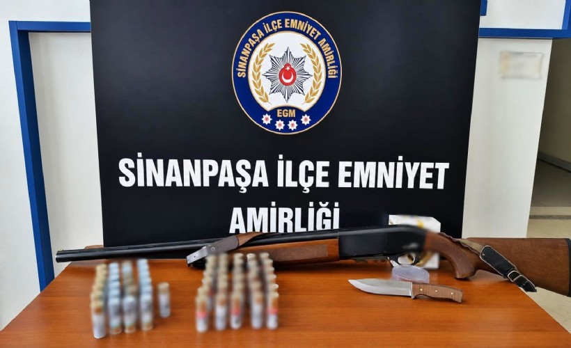 Sosyal medyada silah paylaştı, evinden tüfek ve mermi çıktı