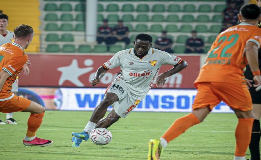 Süper Lig'de galibiyeti olmayan tek takım Göz-Göz