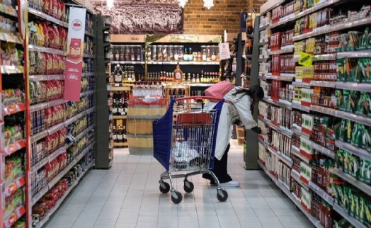 Tüketici güveninde tablo kötümser: Endeks bir kez daha kritik sınırın altında
