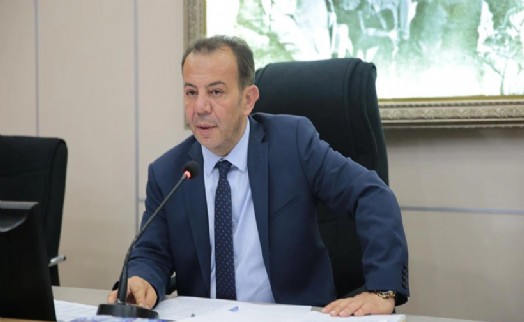 Tutuklu Tanju Özcan mahkemede baygınlık geçirdi!