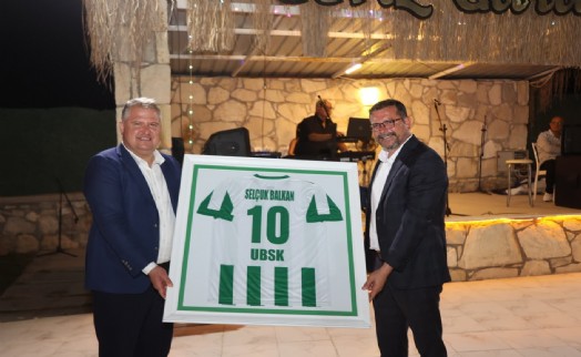 Urla Belediyesi Spor Kulübü'nden yeni sezon öncesi birlik ve dayanışma gecesi