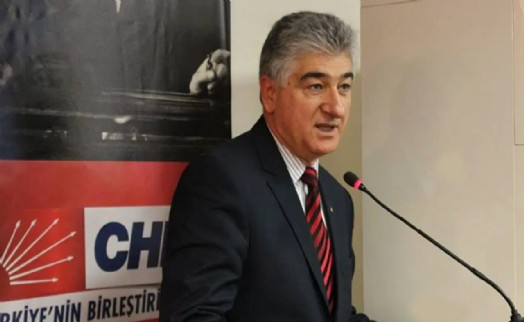 Üsküdar'da CHP'den AK Parti'ye geçen meclis üyesi Usta: 'AK Parti kazanmadı, CHP kaybetti'