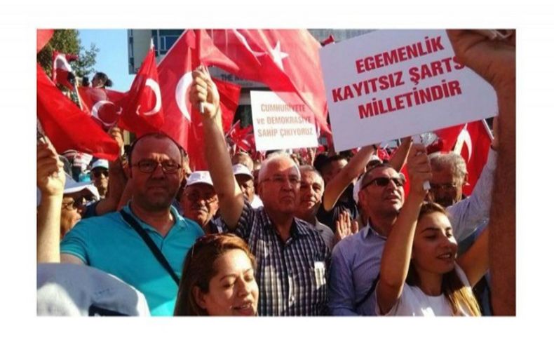 'Halkımız demokrasiye ve cumhuriyete sahip çıktı'