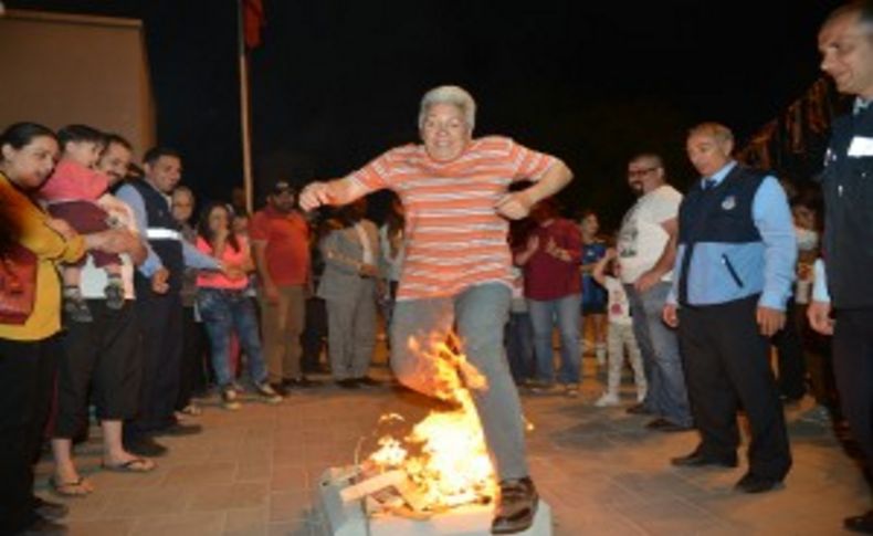 Çiğli’de Hıdırellez coşkusu meydanlara taştı