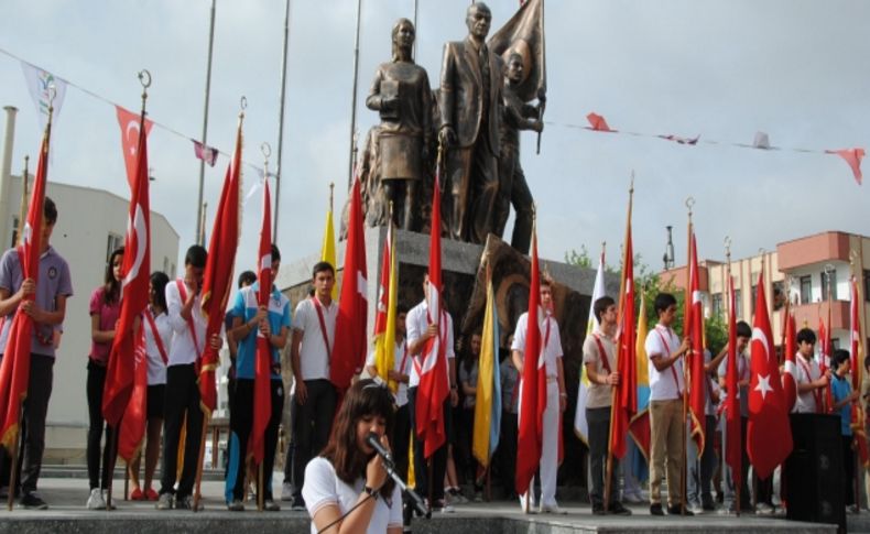 19 Mayıs Atatürk'ü Anma, Gençlik ve Spor Bayramı Manavgat'ta coşku ile kutlandı