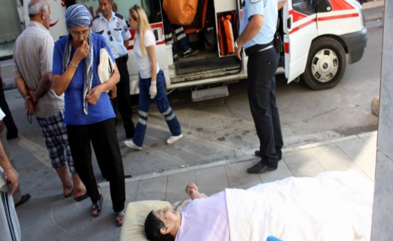 200 kiloluk kadına; itfaiye, polis ve sağlık ekiplerinden taşıma operasyonu