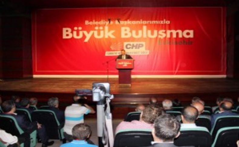 CHP'li başkanlar Eskişehir'de buluştu