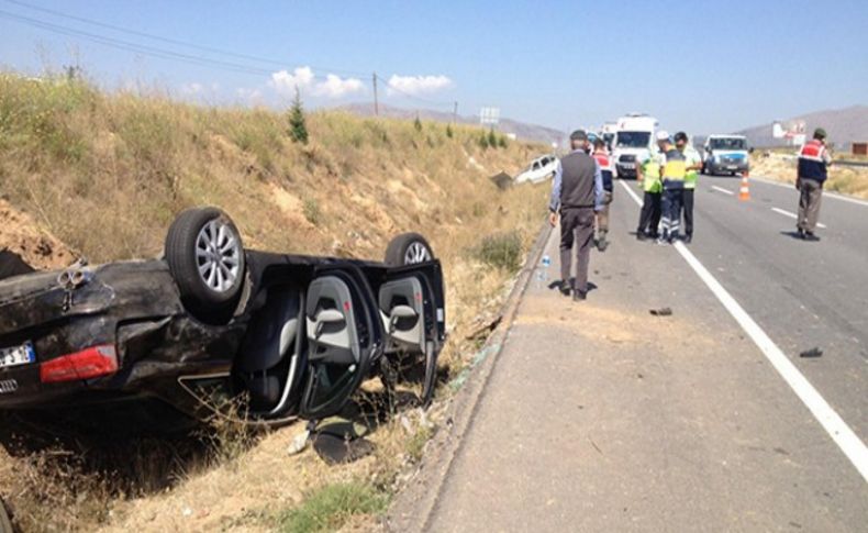 AK Partili vekil kaza yaptı: 2 ölü, 4 yaralı