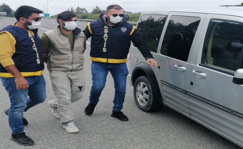 23 yıl kesinleşmiş hapis cezası bulunan kişi Alaçatı'da yakalandı