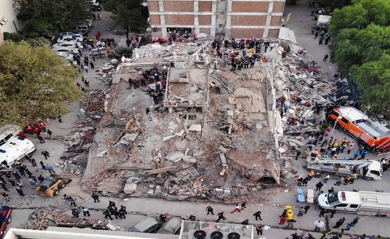 İzmir'de geniş çaplı deprem çalıştayı
