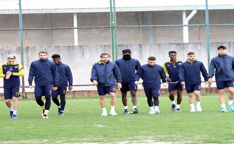 Menemenspor, Altay maçının hazırlıklarına başladı