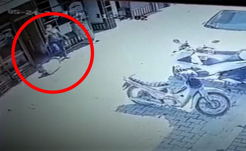 İzmir'de bir kişinin silahla vurulma anı kamerada