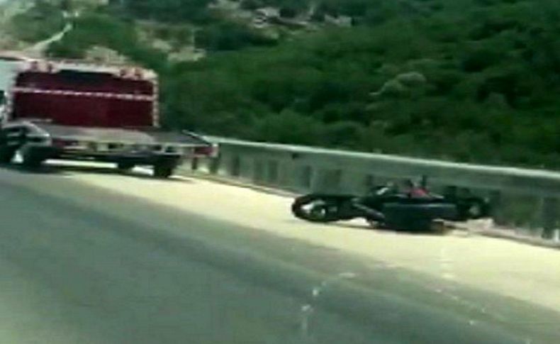 Bariyerlere çarpan motosiklet sürücüsü genç kız hayatını kaybetti