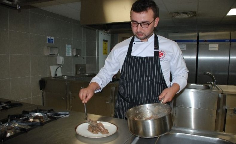 Bayrama özel kavurma ve soğuk baklava tarifi