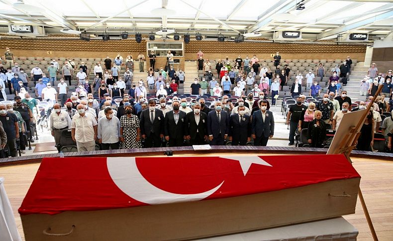 Karşıyaka’da Sancar Maruflu’ya duygu dolu veda