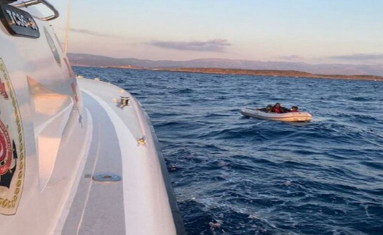 İzmir açıklarında 58 kaçak göçmen kurtarıldı