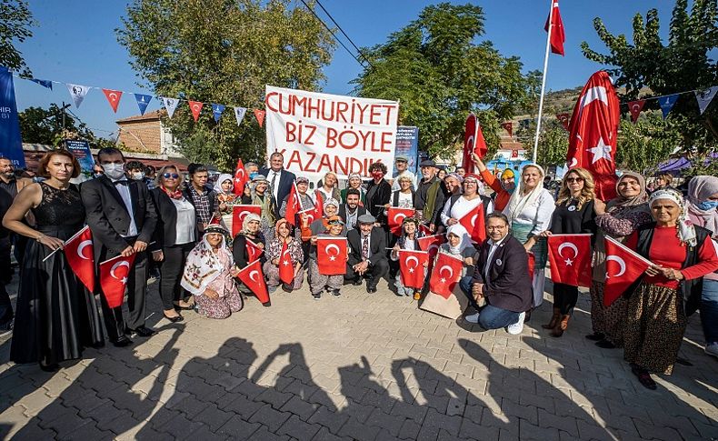 Soyer: Cumhuriyetimizin korunmasına önderlik etmek mecburiyetindeyiz