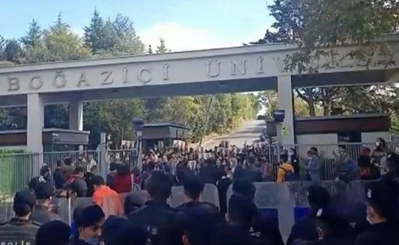 Boğaziçi'nde tutuklama protesto: 14 gözaltı