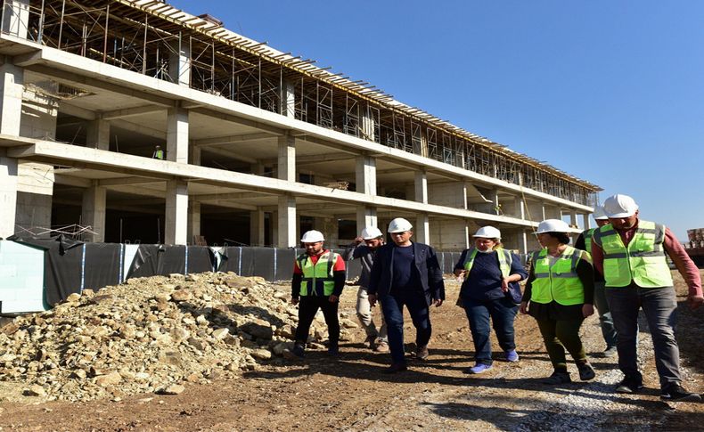 Başkan Acar hastane inşaatını yerinde inceledi