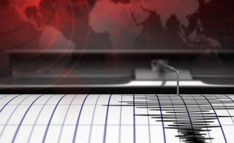 Endonezya'da 7,3 büyüklüğünde deprem: Tsunami uyarısı yapıldı!