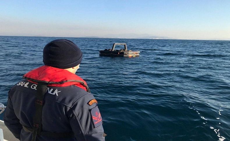 İzmir açıklarında 102 düzensiz göçmen kurtarıldı