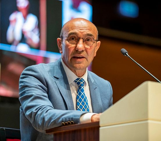 Başkan Soyer'den 'mübadele' mesajı: Kimseyi ayrıştırmadan yaşayacağız