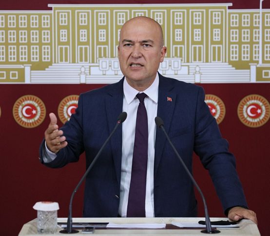 CHP'li Bakan'dan 'Çeşme Projesi' mesajı: İzmir'e ihanet etmelerine izin vermeyeceğiz