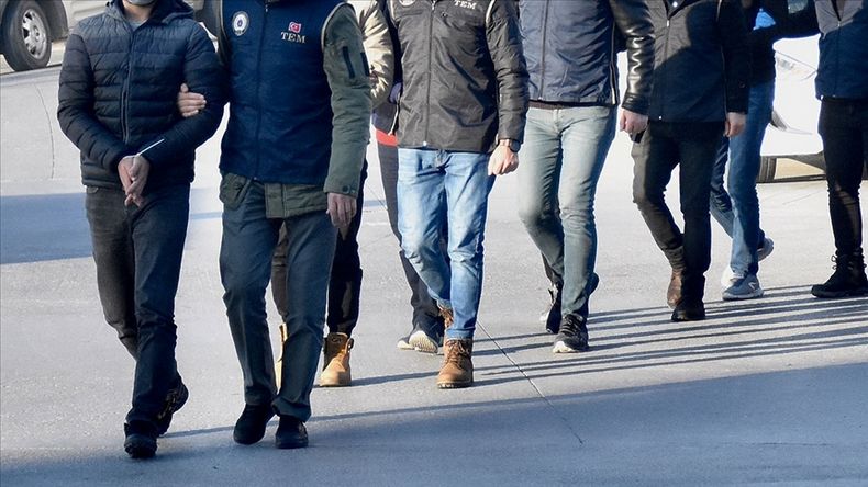 45 ilde FETÖ operasyonu: Çok sayıda gözaltı kararı