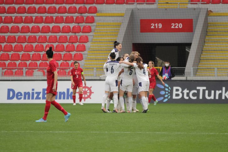 A Milli Kadın Futbol Takımı farklı mağlup oldu