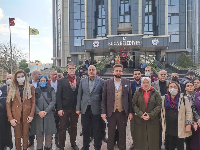 AK Parti Buca'dan CHP'li meclis üyesi Uygur'a istifa çağrısı