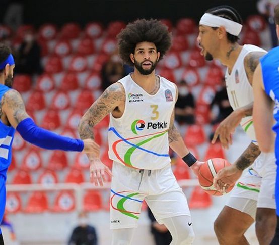 Aliağa Petkim Spor evinde mağlup oldu