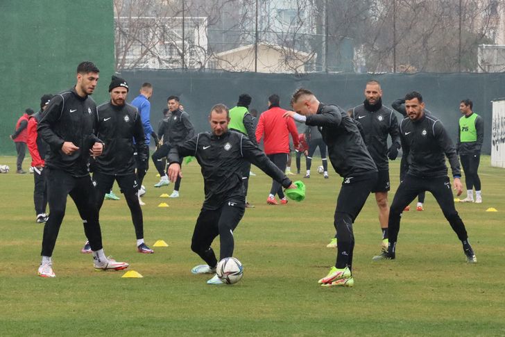 Altay, Beşiktaş maçı hazırlıklarını tamamladı